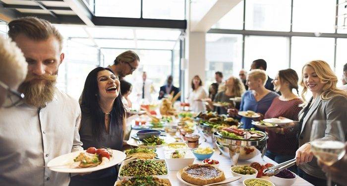 Why hire a reputable event caterer and why team building activities are necessary?