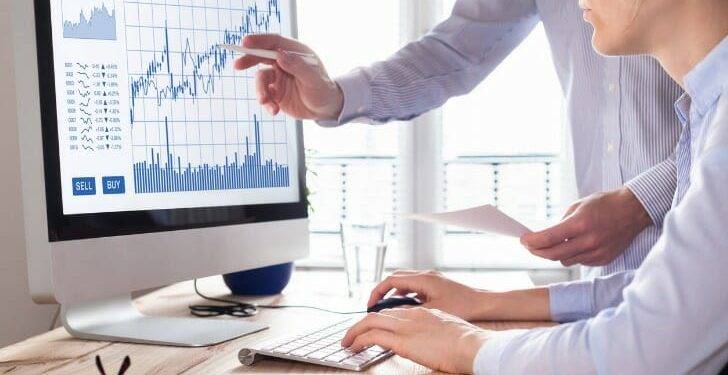 Why do traders choose a Business Investment Center broker?