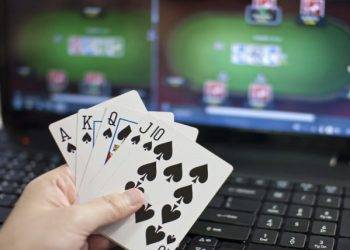 The Advantage of Playing Online Casino Slots