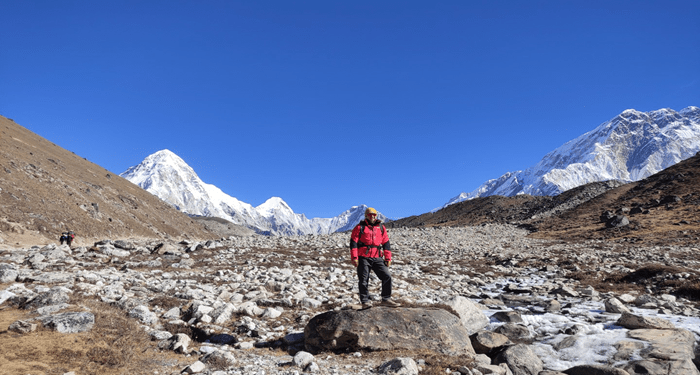 How to Handle Altitude Sickness during Everest Base Camp Trek